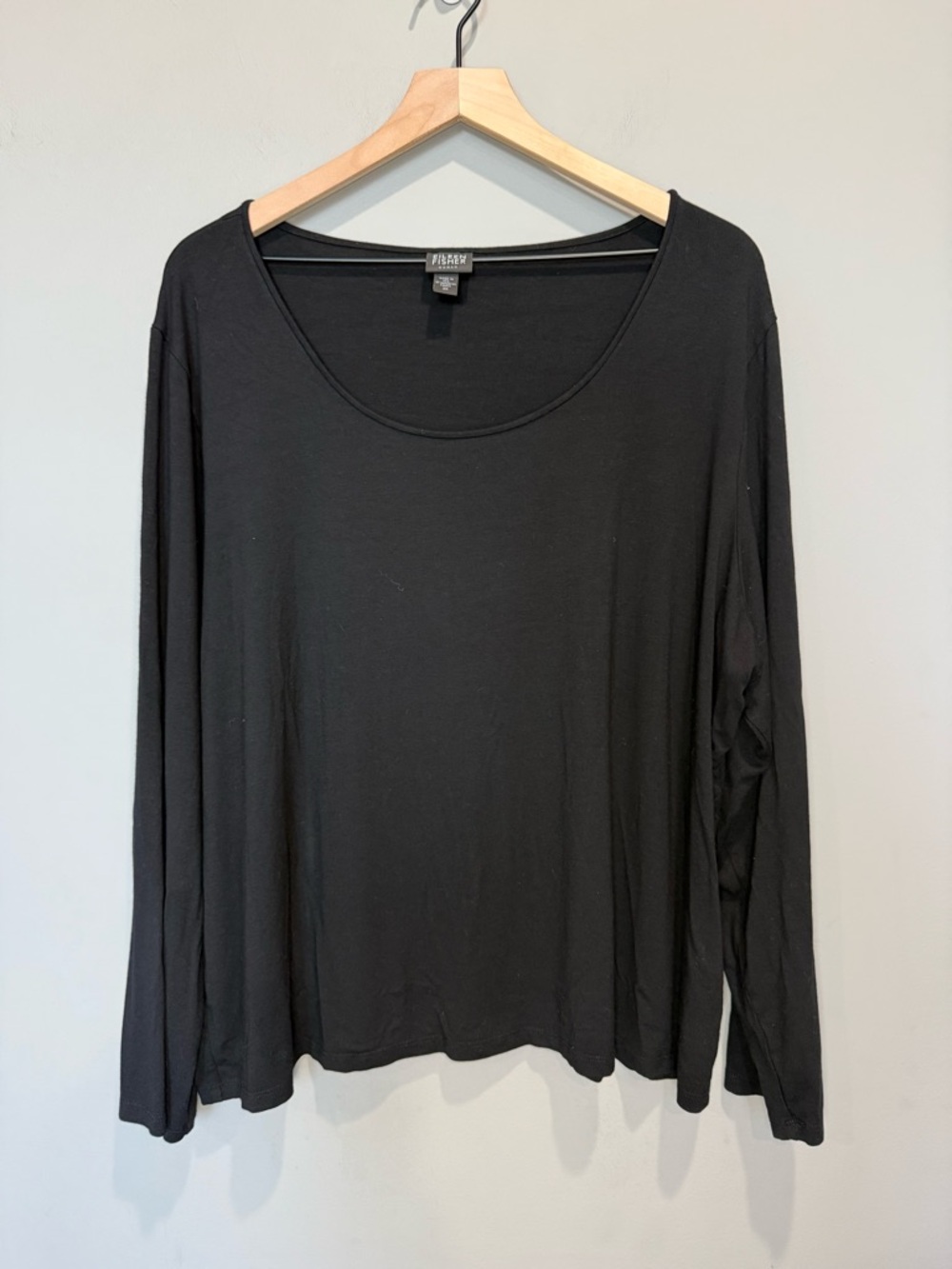 Eileen Fisher Black Long-Sleeve Scoop Neck Top